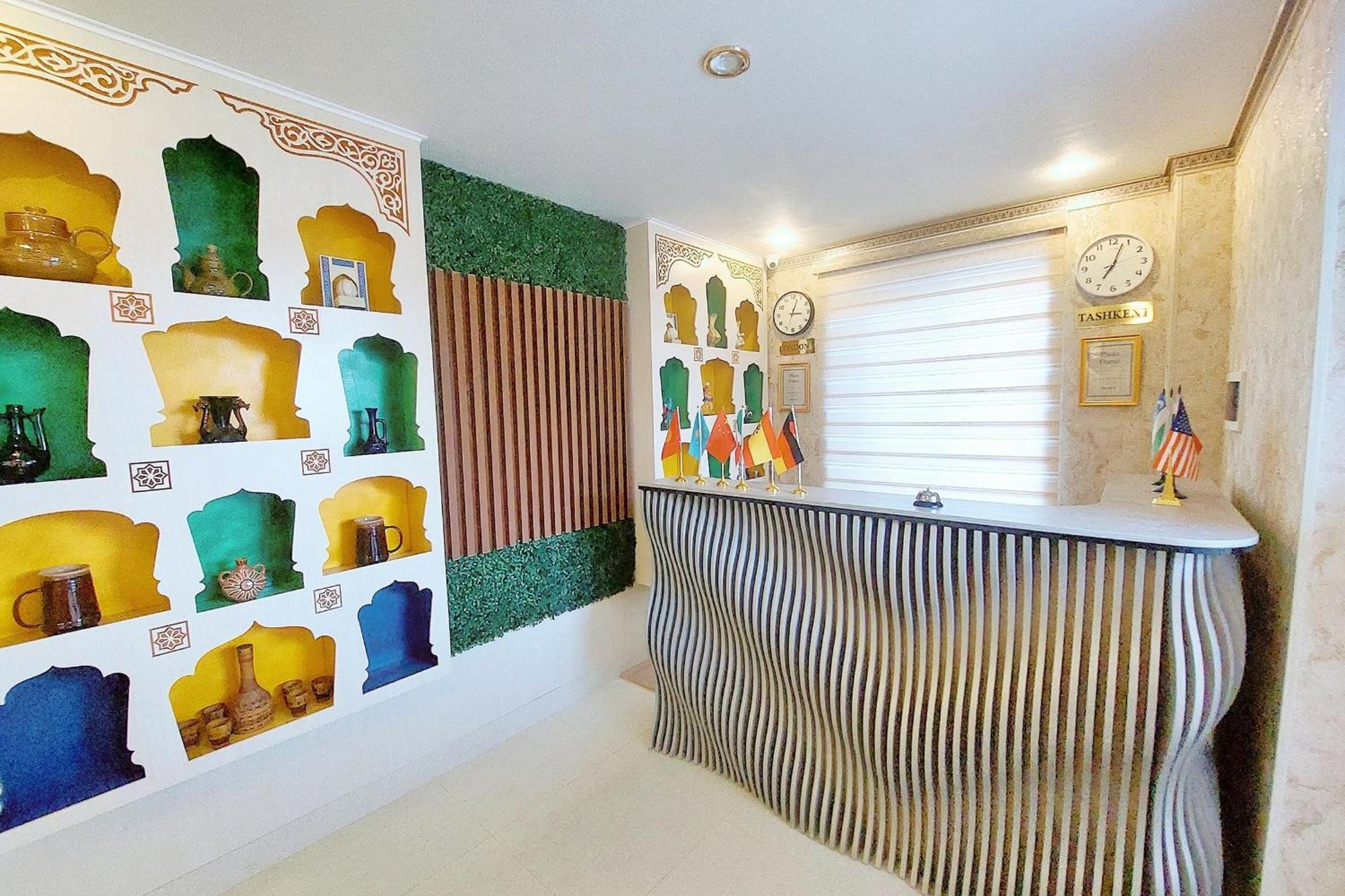 Nanosh East Hotel Бухара Екстериор снимка
