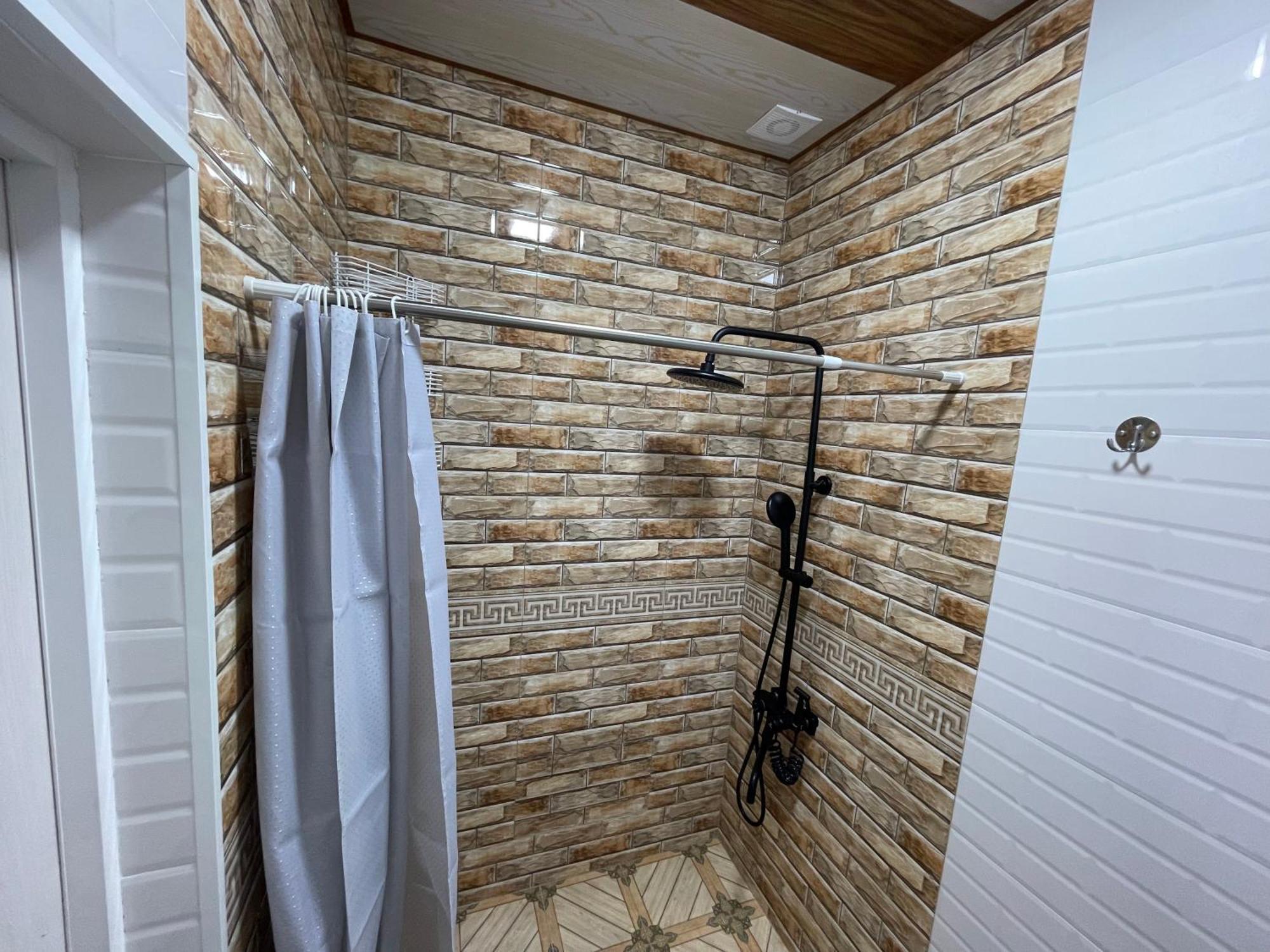 Nanosh East Hotel Бухара Стая снимка